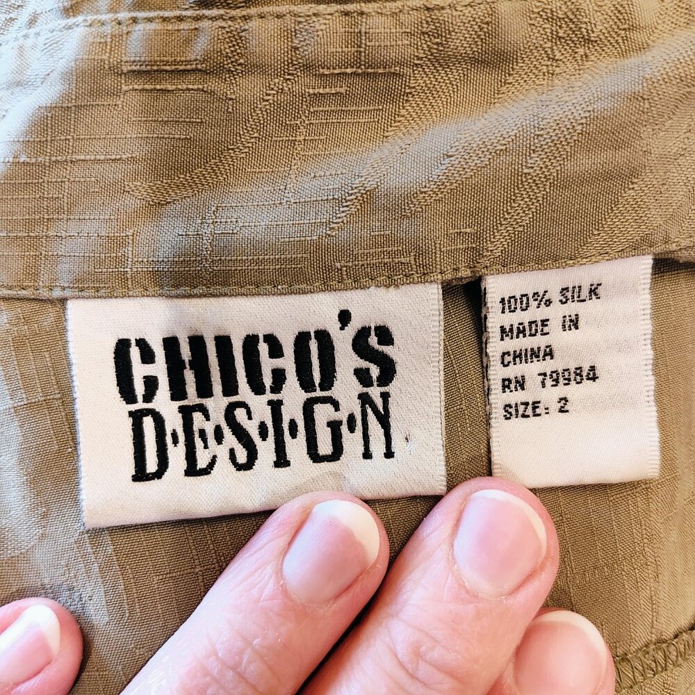 Chico's Design 100% Silk Leaf Pattern Button Down… - image 7